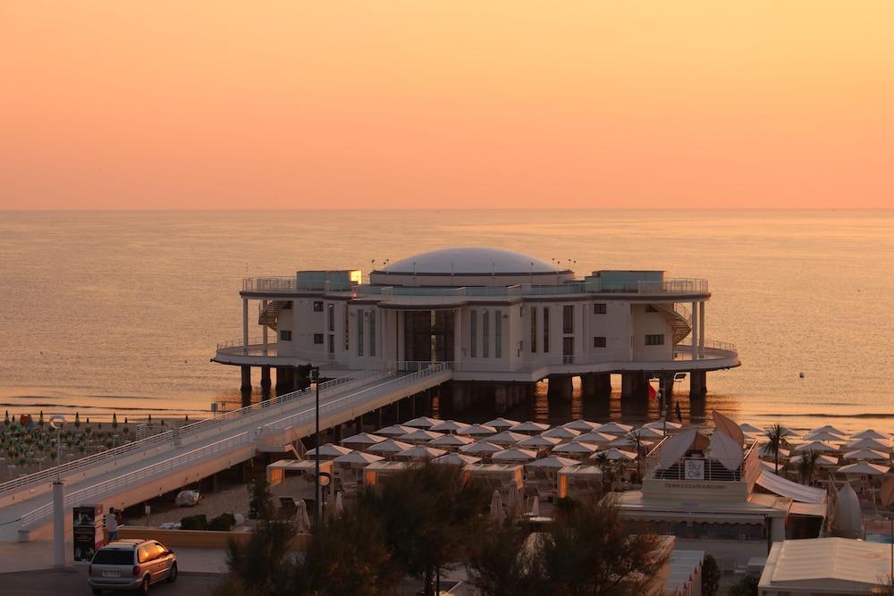 Hotel Cristallo Senigallia Eksteriør billede