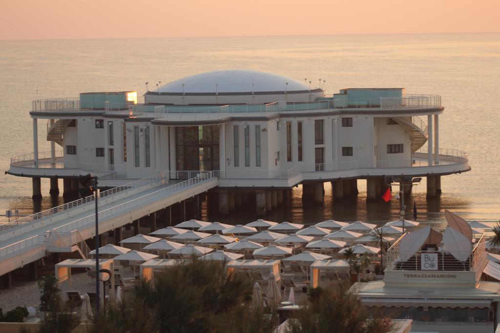 Hotel Cristallo Senigallia Eksteriør billede